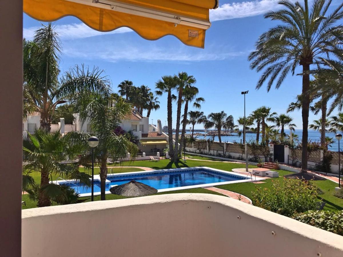 Beachfront Oasis In Costa Del Sol. Caleta De Velez Exterior foto